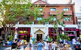 The Experience Walking Street Chiang Mai