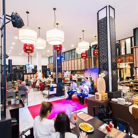 The Experience Walking Street Chiang Mai Exterior foto