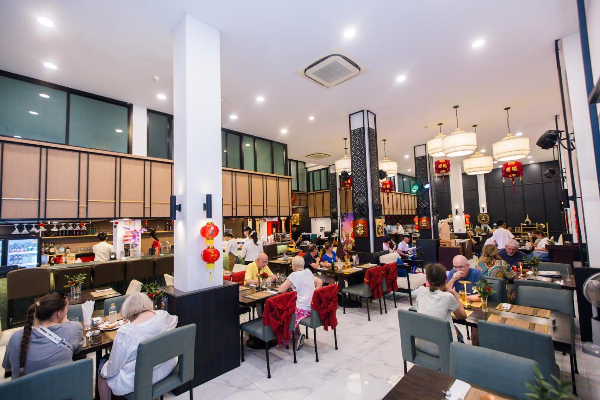 The Experience Walking Street Chiang Mai Exterior foto