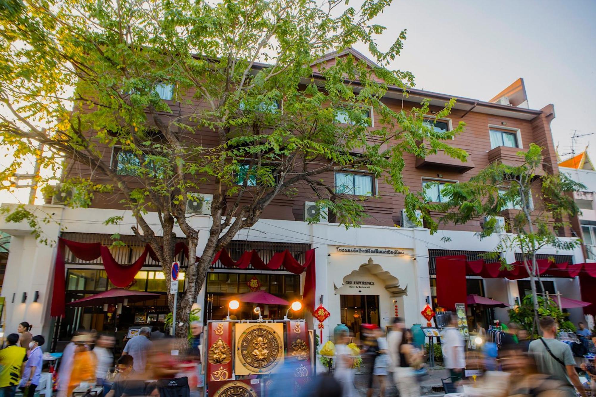 The Experience Walking Street Chiang Mai Exterior foto